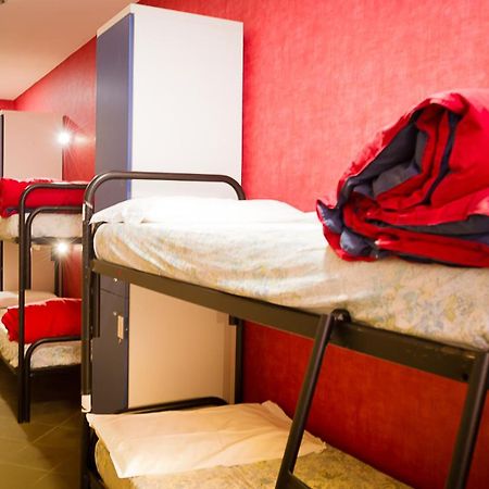 Youth Station Hostel โรม ภายนอก รูปภาพ